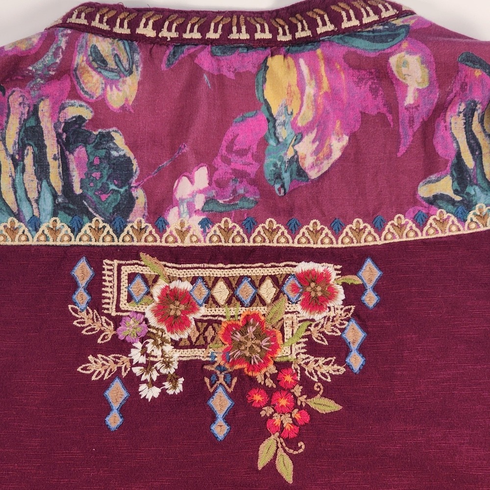 Sundance Women Boho Embroidered Floral V-Neck Mixed Media Blouse Size M - Picture 10 of 10